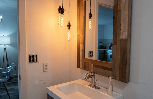 Mount Vernon Apartment | Pet Friendly cozy MV Apartment