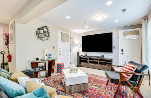 Colesville Apartment | Pet-Friendly DC Area Condo with Yard!