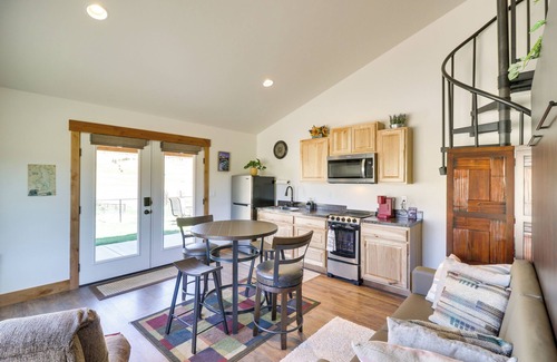 Northwest Montana - Glacier National Park House | Pet-Friendly Elmo Home w/Mountain & Lake Views!