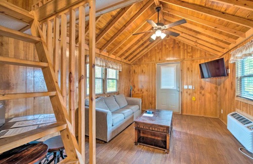 Steinhatchee House | Pet-Friendly Escape Unit 8, Near Deadman Bay