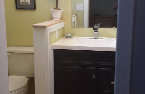 Rodanthe Cottage | Pet Friendly! Extra clean and great Internet! Now Sunday check in and check out
