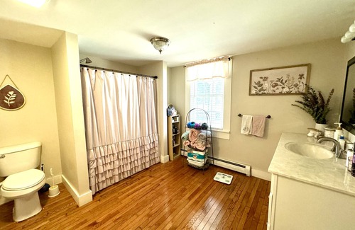 Winthrop Other | Pet friendly, Family Homestead 1 hr from the coast!