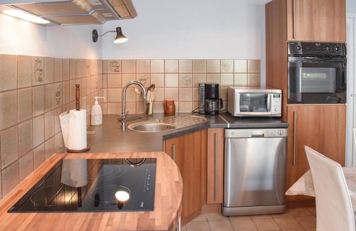 Sainte-Mere-Eglise House | Pet friendly home in Sainte-Mère-Eglise