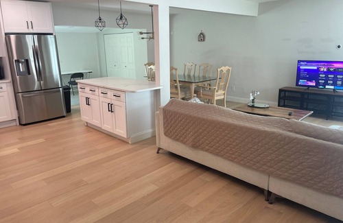 Pinellas Park House | Pet Friendly Full Single Family Home in perfect location