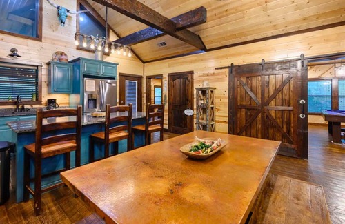 Hochatown Cabin | Pet-Friendly | Game Room | Outdoor Games | Playset