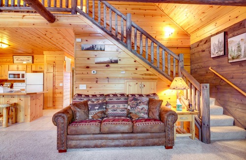 Garrison Cottage | Pet-friendly Garrison Retreat w/Gas Fireplace!
