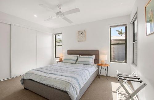 Golden Beach Apartment | Pet Friendly Golden Beach Escape