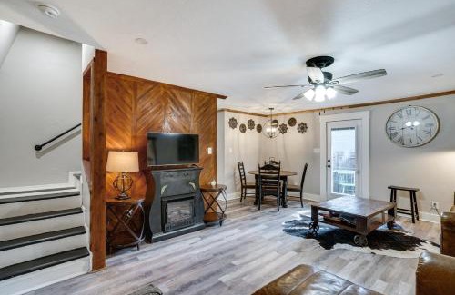 Granbury House | Pet-Friendly Granbury Home with Yard, Near Downtown!