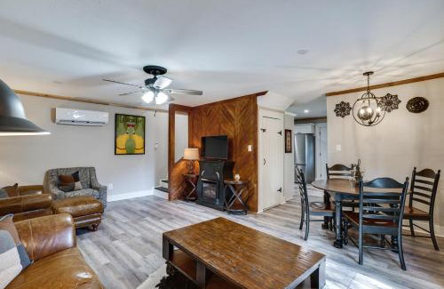 Granbury House | Pet-Friendly Granbury Home with Yard, Near Downtown!