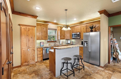 Granbury House | Pet-Friendly Granbury Home w/Lake Access & Grill!