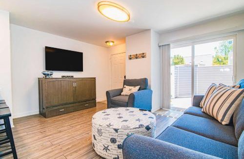 Garden City House | Pet Friendly Ground Floor Gem Near the Beach