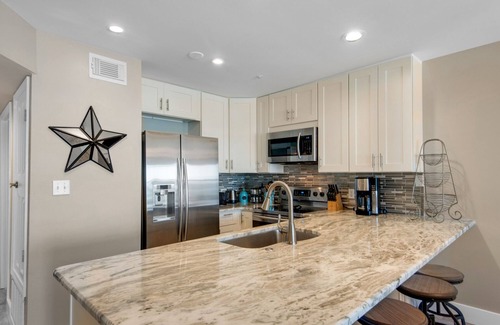 Miramar Beach Condo | Pet Friendly Gulf View Condo-Short Walk 2 Beach