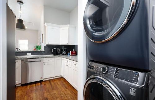 Near East Side House | Pet-Friendly Haven in San Antonio