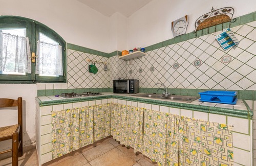 Carloforte House | Pet-Friendly Holiday Home Pescetti Bobba C with Mountain View & Garden