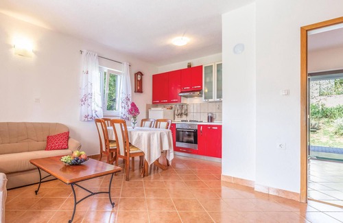 Vojnic Sinjski House | Pet friendly home in Vojnic Sinjski