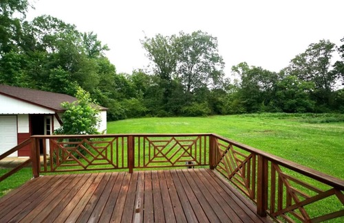 Bessemer House | Pet-friendly Home between Hoover, Tuscaloosa, Bham - close to Met, GOLF, UA