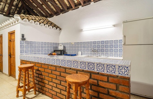 Algar House | Pet friendly home in Algar