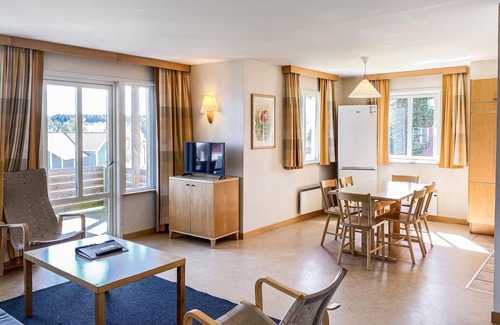 Hok House | Pet friendly home in Hok with WiFi