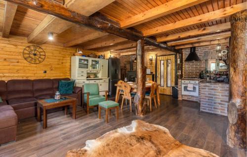 Cabar House | Pet Friendly Home In Plesce
