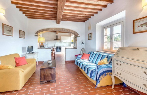 Sassetta House | Pet friendly home in Sassetta with WiFi