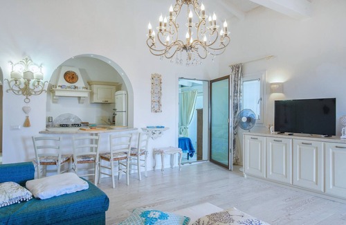 Punta De Su Turrione House | Pet friendly home in Stintino
