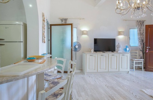 Punta De Su Turrione House | Pet friendly home in Stintino