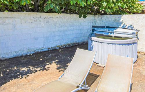 Vinsobres House | Pet Friendly Home In Vinsobres