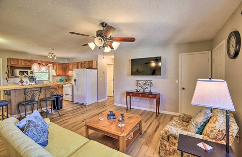 Meadowview Cottage | Pet-friendly Home w/Grill & Farm in Meadowview!