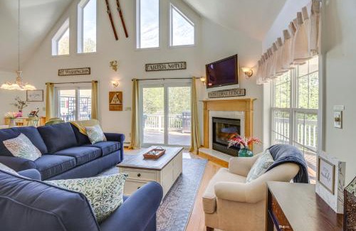 Conway House | Pet-Friendly Home with Hot Tub Near Cranmore!