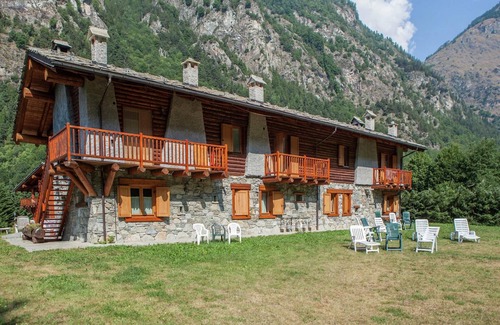 Antey-Saint-Andre Apartment | Pet-Friendly Mountain Escape