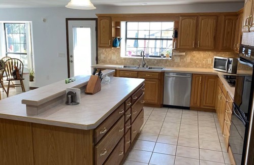 Inverness House | Pet-Friendly Lake View Retreat with Stunning Views & Fun!