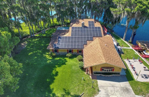Inverness House | Pet-Friendly Lake View Retreat with Stunning Views & Fun!
