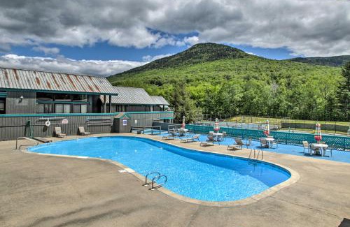 Lincoln Apartment | Pet-Friendly Loon Mountain Condo with Deck and Grill!