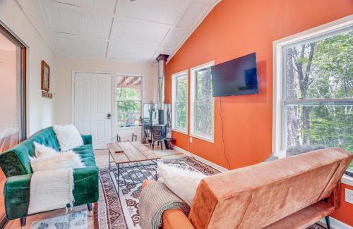 Mathias House | Pet-Friendly Mathias Cabin Near Hunting and Fishing!