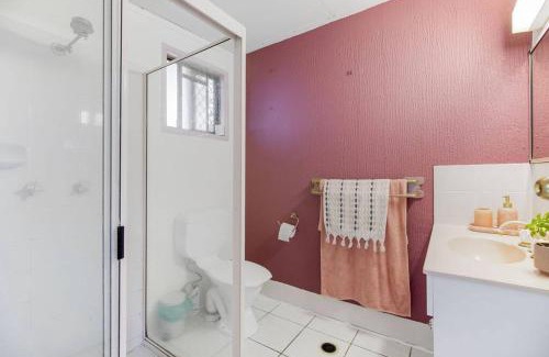 Mooloolaba House | Pet Friendly Mooloolaba- Pool