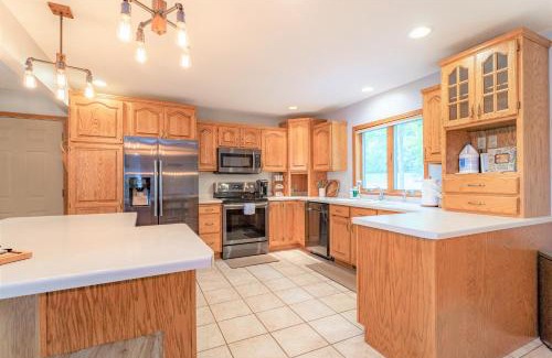 Mosinee House | Pet-Friendly Mosinee Retreat w/Private Dock!