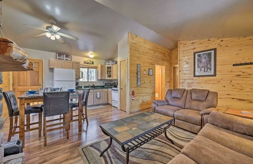 Heber Cabin | Pet friendly, Mountain Gem, with a Spa!