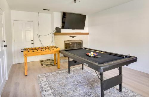 Norfolk - Virginia Beach House | Pet-Friendly Norfolk Retreat about 7 Mi to Beach!