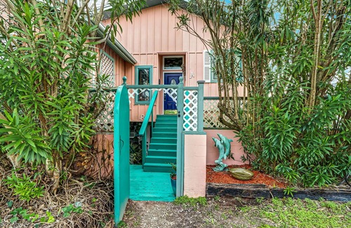 Fernandina Beach Apartment | Pet Friendly, Oceanfront Downstairs Unit of Private Home, Pet Friendly