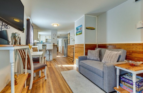 South Pensacola House | Pet-Friendly Pensacola Home w/Patio & Yard!