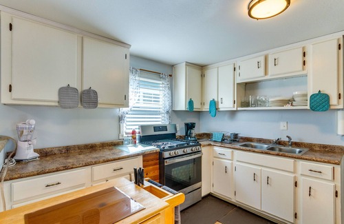 South Pensacola House | Pet-Friendly Pensacola Home w/Patio & Yard!