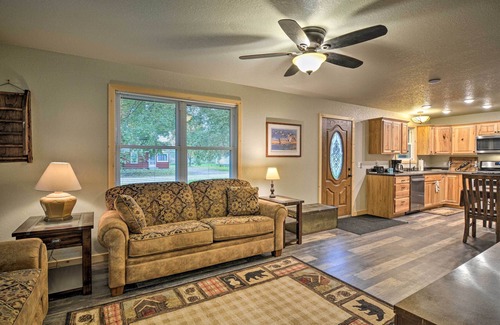 Alanson Cabin | Pet-Friendly Petoskey Area Cabin, Walk to River!
