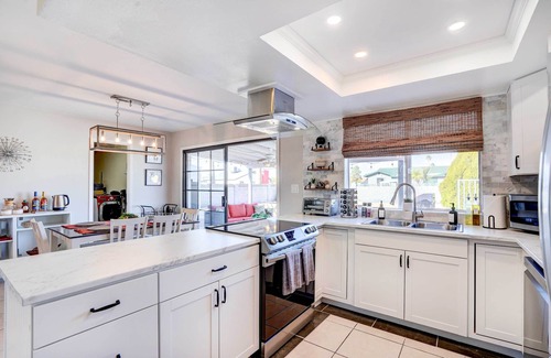 Deer Valley Cottage | Pet-friendly Phoenix Retreat w/Pool & Fire Pit!