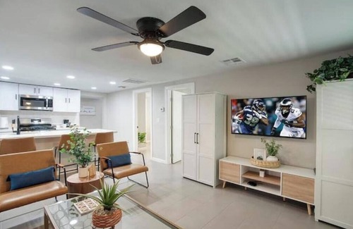 Alhambra House | Pet-friendly Phoenix Vacation Home