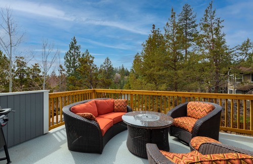 Awbrey Butte Apartment | Pet-Friendly Private Apartment