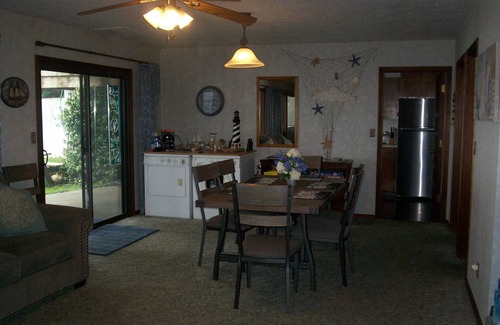 Brookings House | Pet Friendly, Private Trail to the Beach - 2 Bedroom