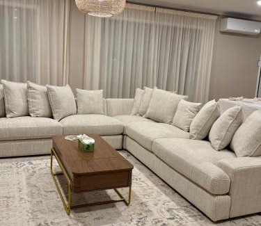 Karaka House | Pet Friendly Riverfront Minimalist Karaka Stay Prime Location