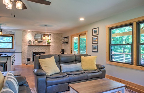 Canton House | Pet-Friendly Riverfront Retreat w/Hot Tub, Pool Table + Biltmore Pass