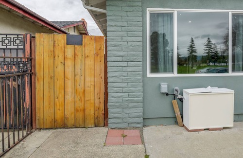 East San Jose House | Pet-Friendly San Jose Home ~ 6 Mi to Downtown!