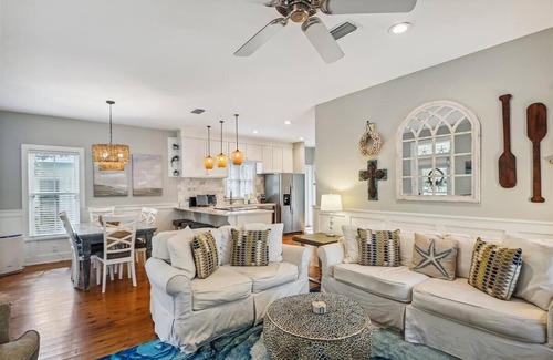Seacrest House | Pet-friendly Seacrest West cottage—5-min to beach, near pool, 4 bikes, sleeps 8